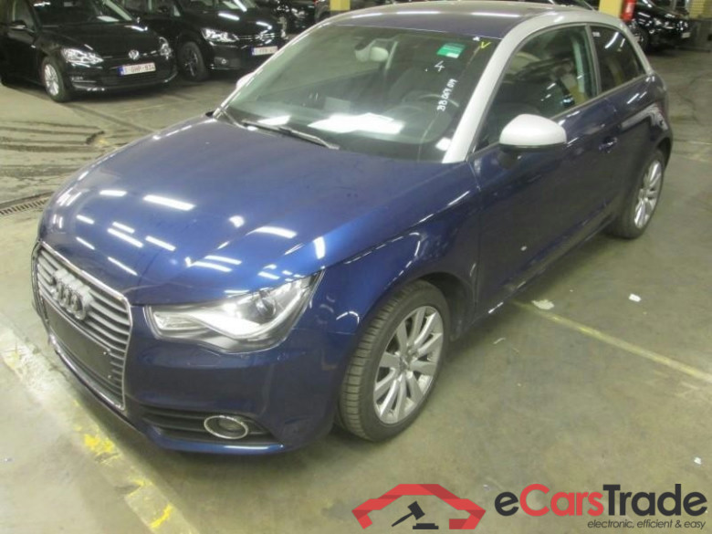 AUDI A1 1.6 TDi Ambition Xenon 1/2 Leder Klima #1