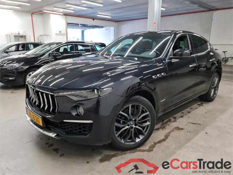  MASERATI - LEVANTE 3.0 Diesel V6 275PK Auto 4x4 GranLusso Pack Business+ & Easy Access & Heated Steering Wheel & 20 Inch Alloy & Pano Roof 