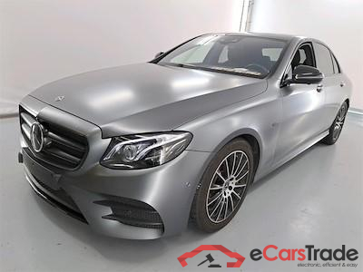 MERCEDES-BENZ CLASSE E DIESEL (W213) E 300 de PHEV Night Exterieur AMG Line/Interieure AMG Line Assistance Pre MERCEDES-BENZ CLASSE E DIESEL (W213) E 300 de PHEV Night Exterieur AMG Line/Interieure AMG Line Assistance Pre