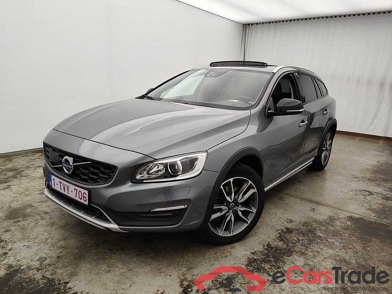 Volvo V60 Cross Country D3 Cross Country Pro 5d #1