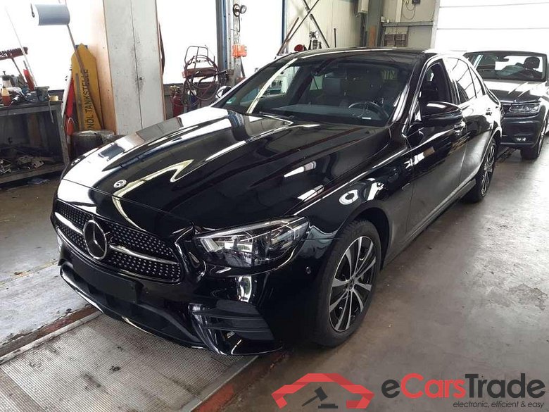 MERCEDES-BENZ E-klasse E 300 de 4MATIC Autom.