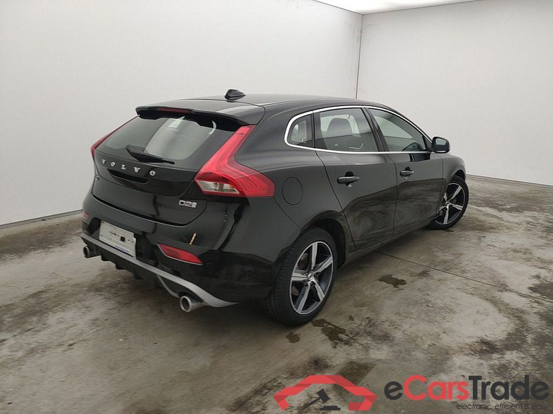Volvo V40 D2 Geartronic Sport Edition 5d #2