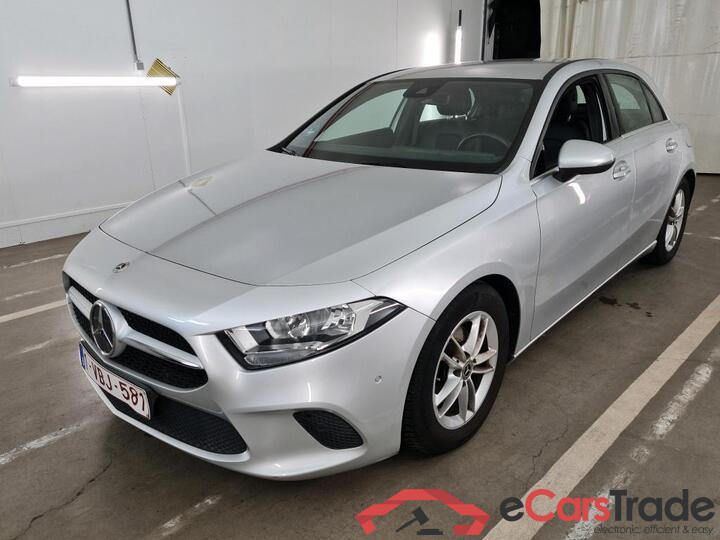 Mercedes A-Klasse CLASSE A DIESEL (W177) A 180 d Business Solution 85kw/116pk 5D/P I7