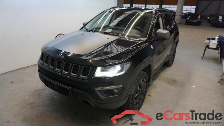 JEEP Compass 2.0 MultiJet Active Drive Low Automatik Trailhawk 5d 125kW #1