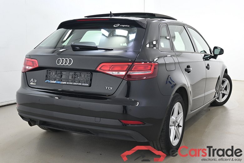 Audi A3 SB 1.6 TDi Aut. Pano LED-Xenon Navi Klima PDC ... #3