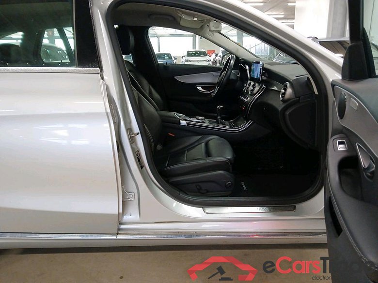 Mercedes C 180d Avantgarde LED-Xenon Navi Sport-Leather KeylessGo Klima PDC ... #5