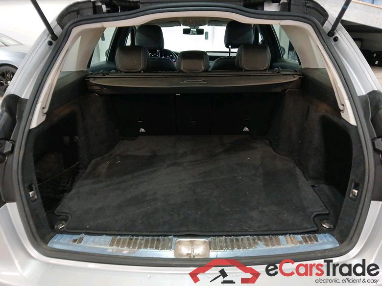 Mercedes C 180d Avantgarde LED-Xenon Navi Sport-Leather KeylessGo Klima PDC ... #6