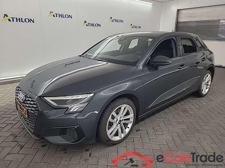 AUDI A3 Sportback 40 TFSI e S tronic Advanced edition 5D 150kW