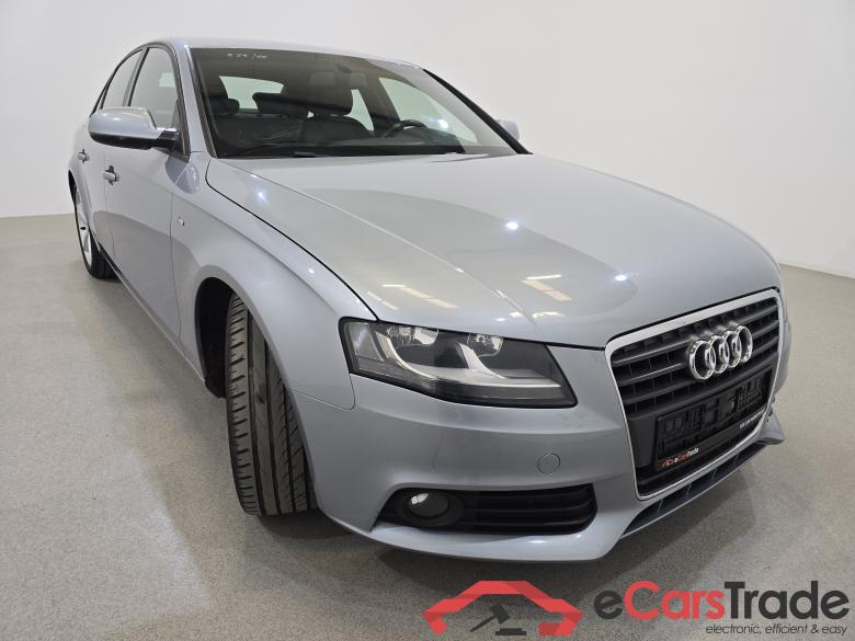Audi A4 2.0 TDI S-Line Navi 1/2 Sport-Leather Klima PDC ... #3