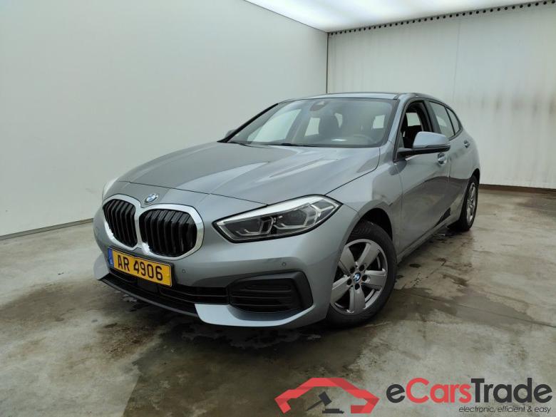 BMW 1 HATCH DIESEL - 2019 118 dA 150hp (EU6AP) 5d #4