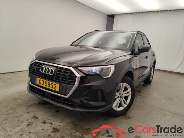 AUDI Q3 DIESEL - 2019 35 TDi 150 Quattro S tronic 5d #4