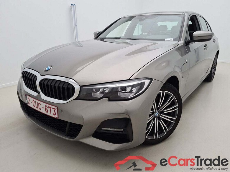 BMW 3-SERIE SEDAN 320EA M SPORT