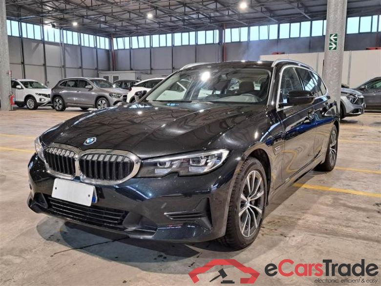 BMW 171 BMW SERIE 3 / 2018 / 5P / STATION WAGON 330E BUSINESS ADVANTAGE TOURING AUTO #1