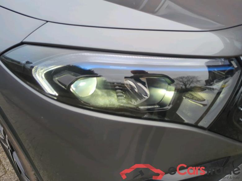 MERCEDES-BENZ EQA  #4