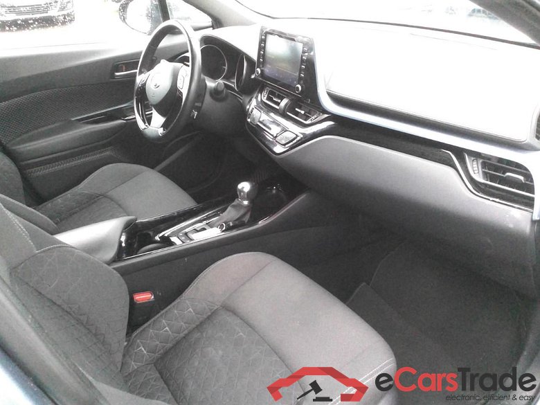 Toyota CHR HY TEAM D CVT 184 BA #3