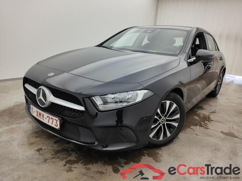 Mercedes-Benz A-Klasse A 180 d Business Solution Aut. 5d #1