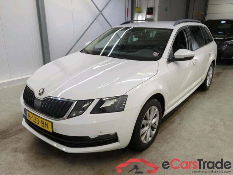 SKODA Octavia Combi 1.5 TSI Bns Edition #1
