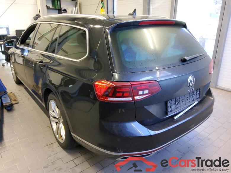Vw GTE Passat Variant #3
