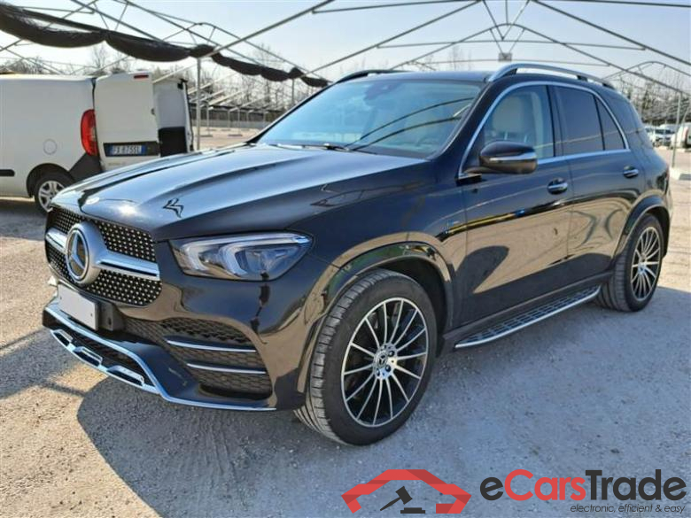 Mercedes 45 MERCEDES-BENZ GLE / 2018 / 5P / SUV GLE 350 DE 4MATIC EQ-POWER PREMIUM