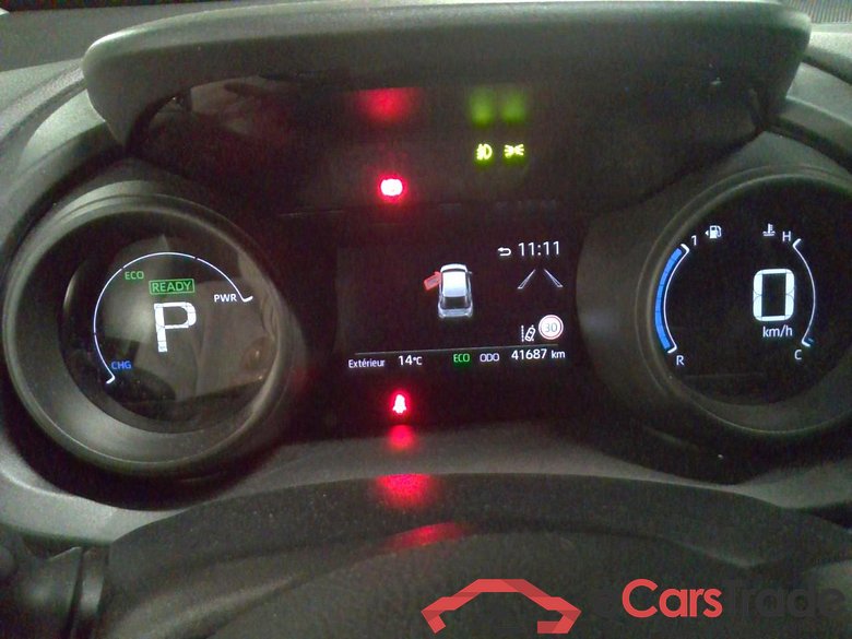 Yaris Cross 1,5 HEV 2WD Dynamic #6