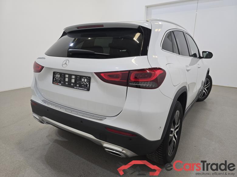 Mercedes GLA 250e Hybrid Aut. LED-Xenon Widescreen Navi 1/2 Sport-Leather KeylessGo Camera Klima PDC ... #4