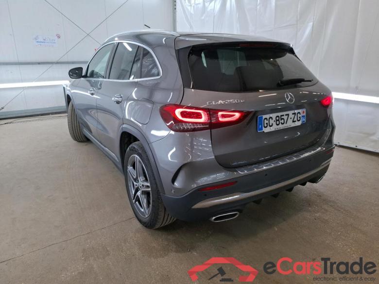 Mercedes 1.3 GLA 250 e AMG LINE DCT MERCEDES-BENZ GLA / 2020 / 5P / SUV 1.3 GLA 250 e AMG LINE DCT #2