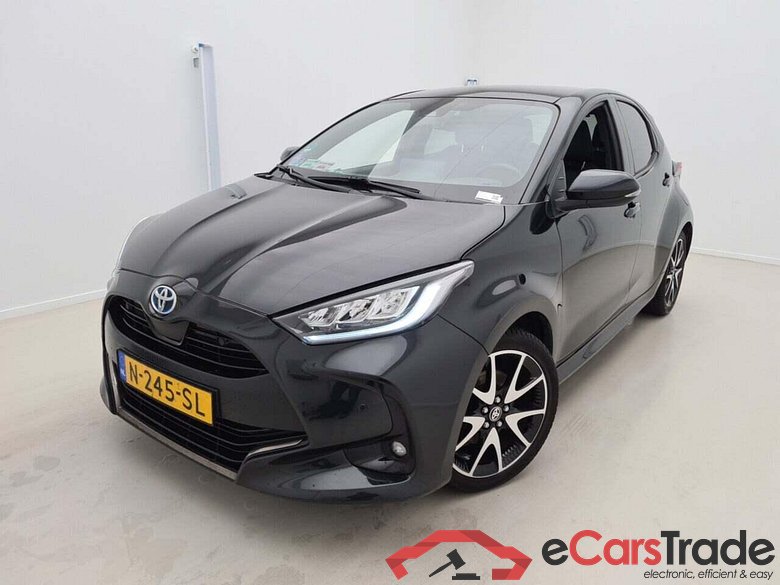 TOYOTA Yaris 1.5 Hybrid Executive CVT