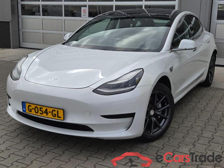 Tesla Model 3 Standard RWD Plus 60 kWh