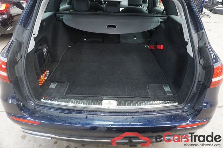 Mercedes E-Class Wagon ´16 E -Klasse T-Modell E 220 d 4Matic (213.205)Avantgarde 143KW AT9 E6d #6