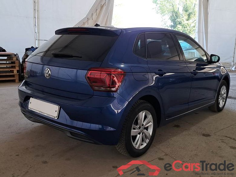 Volkswagen 49 VOLKSWAGEN POLO / 2017 / 5P / BERLINA 1.0 TSI COMFORTLINE DSG BMT #2