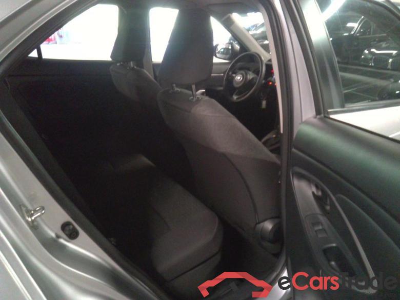 Yaris Cross 1,5 HEV 2WD Dynamic #6