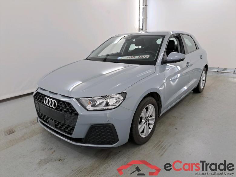 AUDI A1 1.0 25 TFSI Business Plus #1