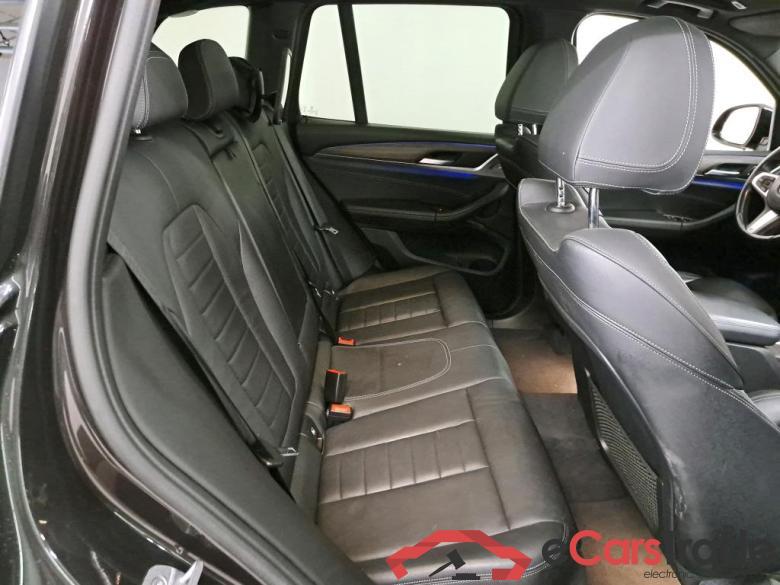 BMW X3 DIESEL - 2018 2.0 dA xDrive20 (EU6d-TEMP) BMW Cruise Control Mobility Kit Volant sport #6