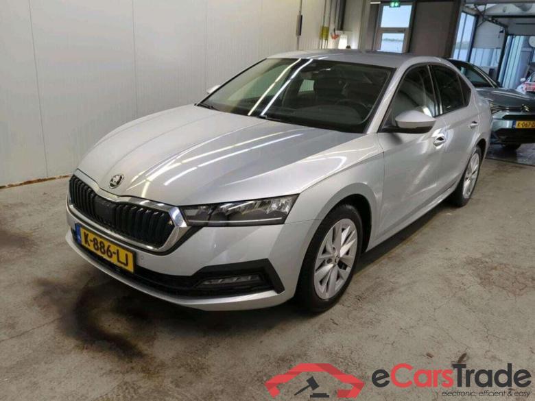 SKODA Octavia 1.0 e-TSI BnsEdition #1