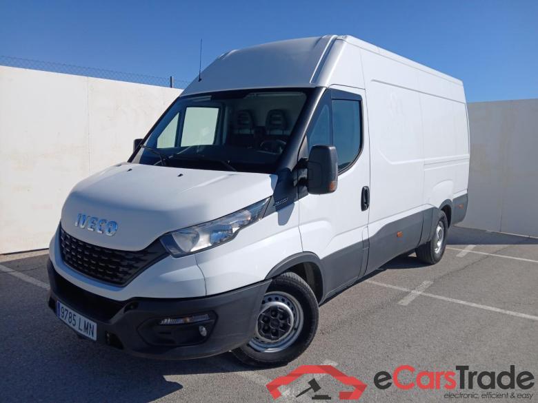 Iveco 2.3 TD 35S 14 V 3520L/H2 12 M3 IVECO Daily / 2019 / 4P / furgón 2.3 TD 35S 14 V 3520L/H2 12 M3 #1