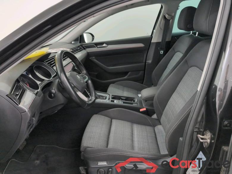 VOLKSWAGEN PASSAT VARIANT DIESEL - 2019 1.6 TDi SCR Style Business DSG #5