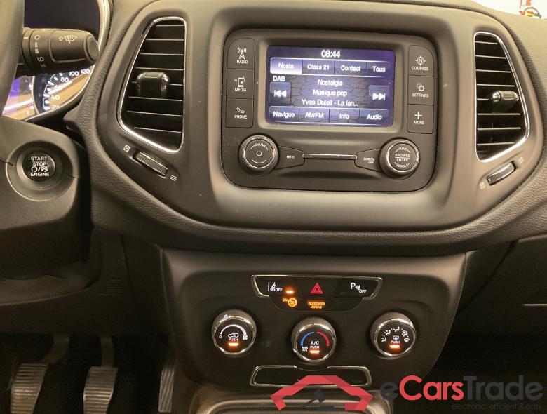 Jeep Compass 1.4 Turbo 4x2 Longitude Display KeylessGo Klima PDC ... #6