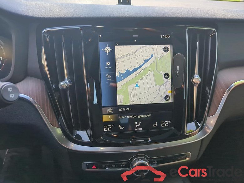 VOLVO V60 CROSS COUNTRY 184 kW #2