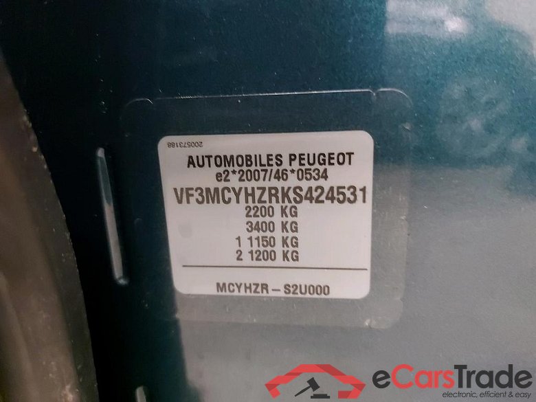 PEUGEOT - PEU 5008 BlueHDi 130PK EAT8 Active With Heated Seats & Connect & DAB #6