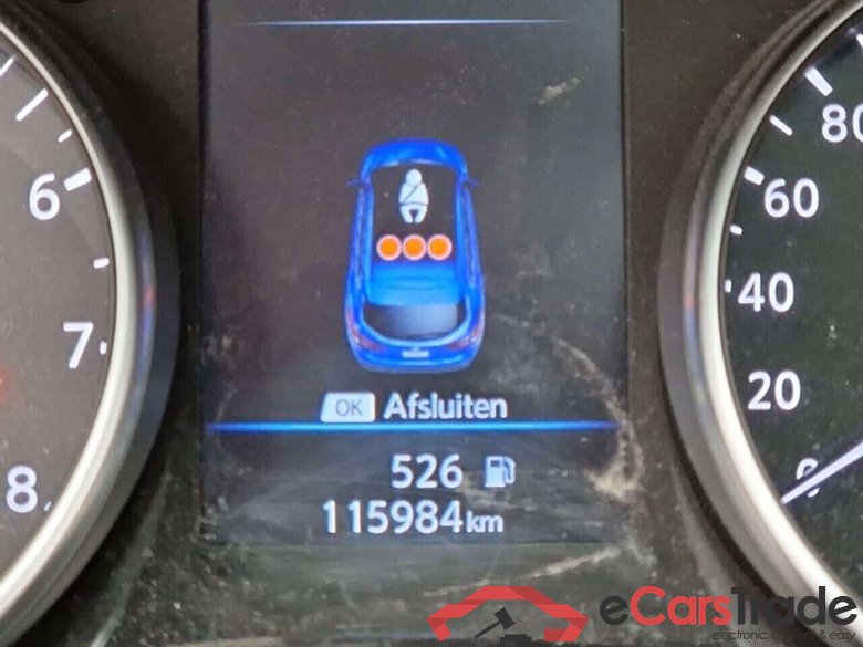 NISSAN Qashqai 1.3 DIG-T N-Connecta #4