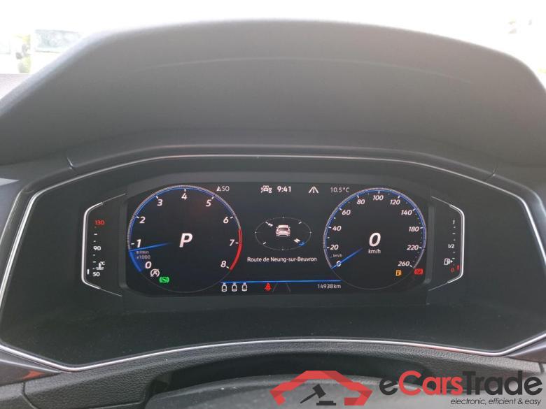 Volkswagen 1.5 TSI 150 EVO R-LINE DSG7 VOLKSWAGEN T-Roc / 2017 / 5P / SUV 1.5 TSI 150 EVO R-LINE DSG7 #6