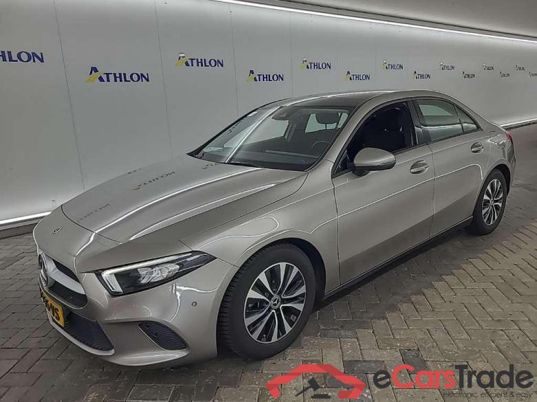 MERCEDES-BENZ A-Klasse Limousine A 180 7G-DCT Business Solution 4D 100kW #1