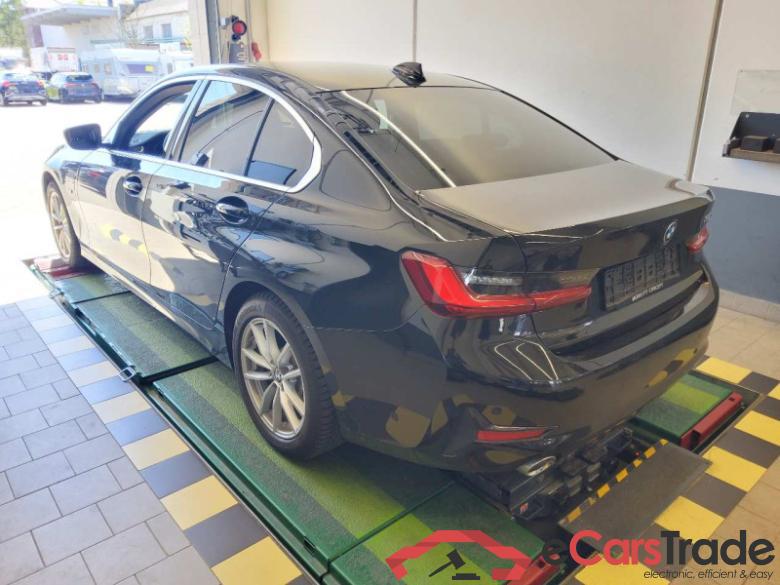 BMW Baureihe 3 Lim. (G20)(2018->) DE - Lim4 320 e EU6d, Advantage (EURO 6d)(OPF), 2021 - 2022 #4