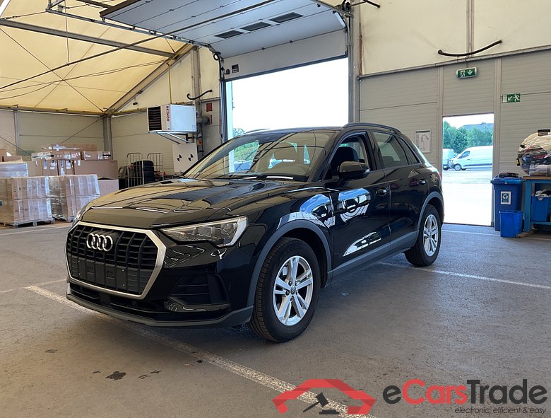 AUDI Q3 Audi Q3   35 TFSI  110(150) kW(ch) S tronic #1