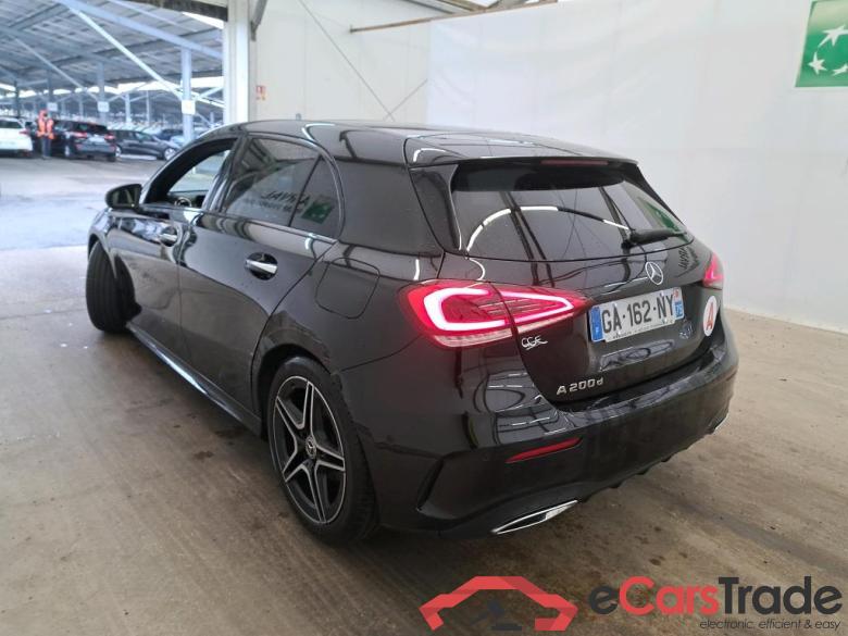 Mercedes A 200 d AMG Line 8G-DCT MERCEDES-BENZ Classe A Compact / 2018 / 5P / Berline A 200 d AMG Line 8G-DCT #2