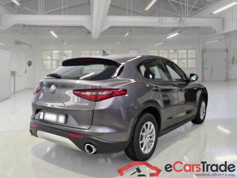 AlfaRomeo 22BUSPROMO1 ALFA ROMEO STELVIO / 2017 / 5P / SUV 2.2 TURBO DIESEL 190CV AT8 Q4 BUSINESS #2