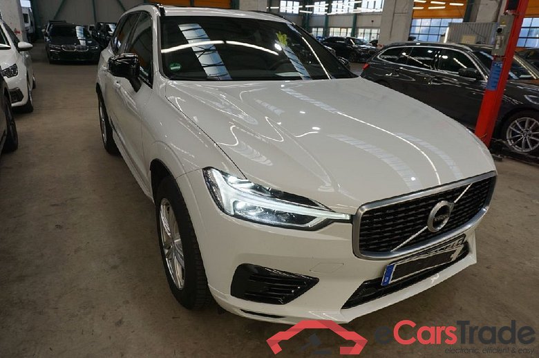 Volvo XC60 ´17 XC60 R Design Plug-In Hybrid AWD 2.0 T8 Twin Engine 288KW AT8 E6dT #2