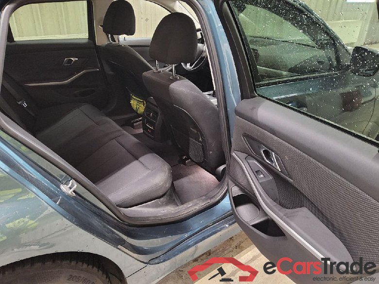 BMW 3-Serie Touring ´18 Baureihe 3 Touring 318 d Advantage 2.0 110KW MT6 E6d #1