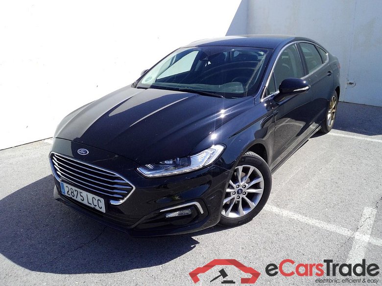 Ford 2.0 TDCi 110kW (150CV) Titanium 235 FORD Mondeo / 2014 / 5P / berlina con portón 2.0 TDCi 110kW (150CV) Titanium 235
