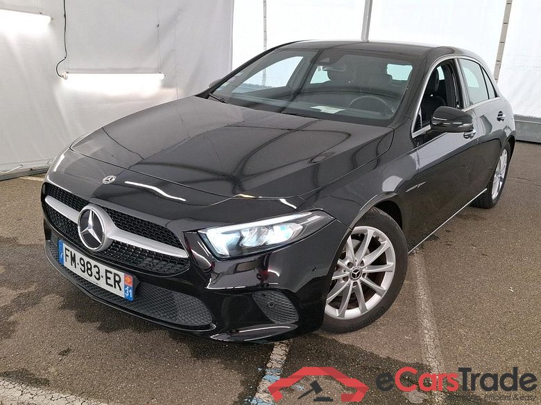 Mercedes A 180 Progressive Line MERCEDES-BENZ Classe A Compact / 2018 / 5P / Berline A 180 Progressive Line